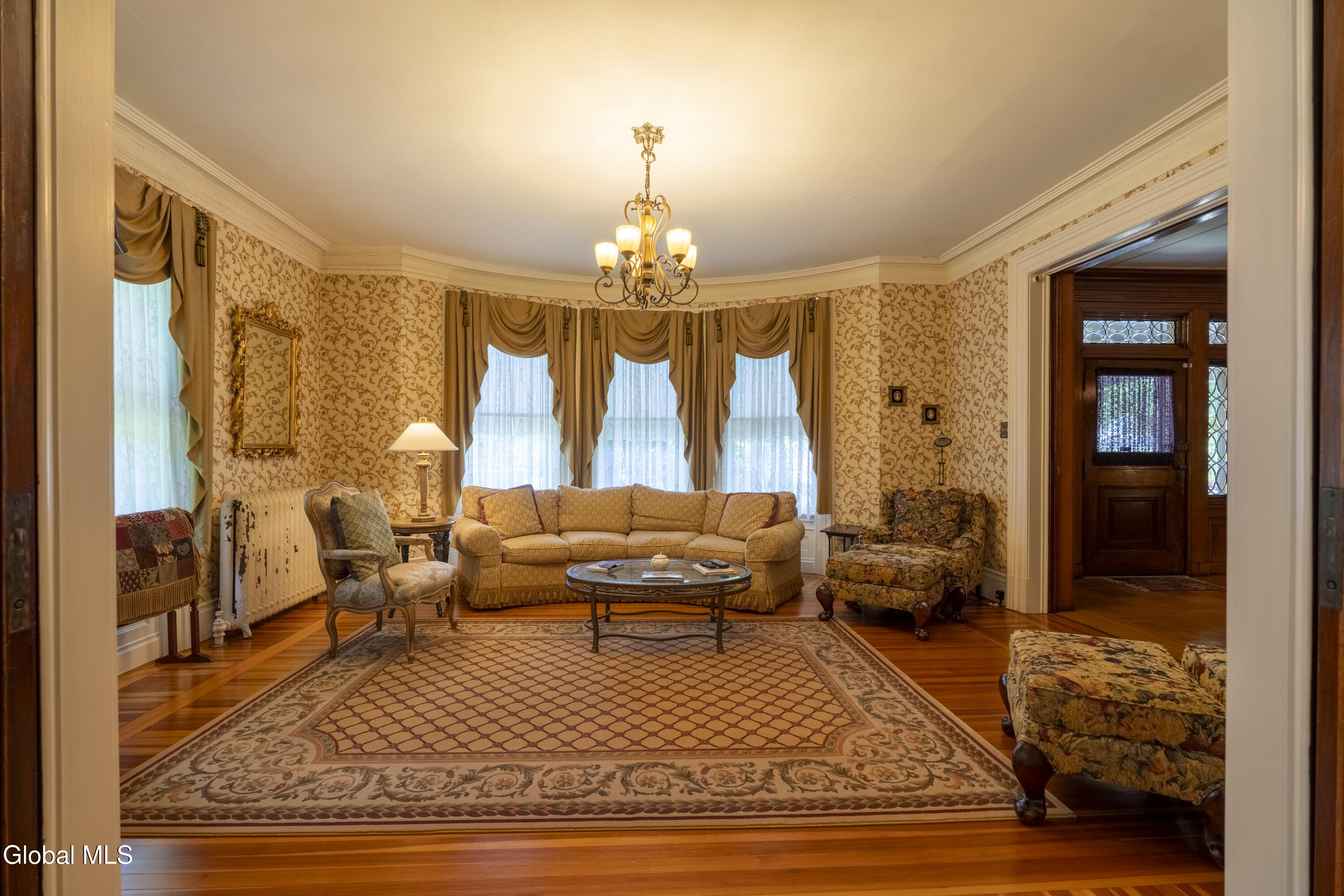84 Union Avenue Saratoga Springs NY 12866