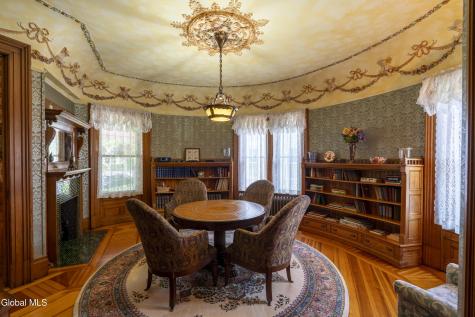 84 Union Avenue Saratoga Springs NY 12866