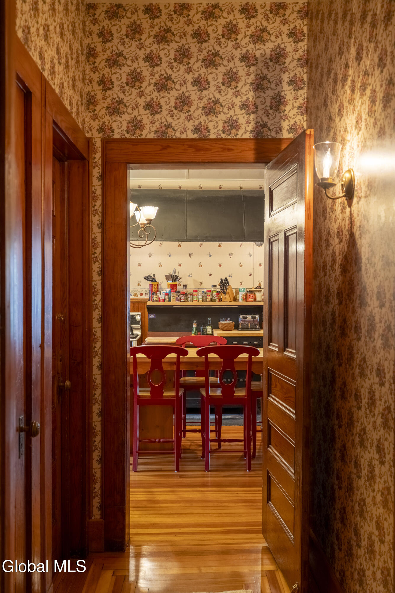 84 Union Avenue Saratoga Springs NY 12866