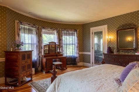 84 Union Avenue Saratoga Springs NY 12866