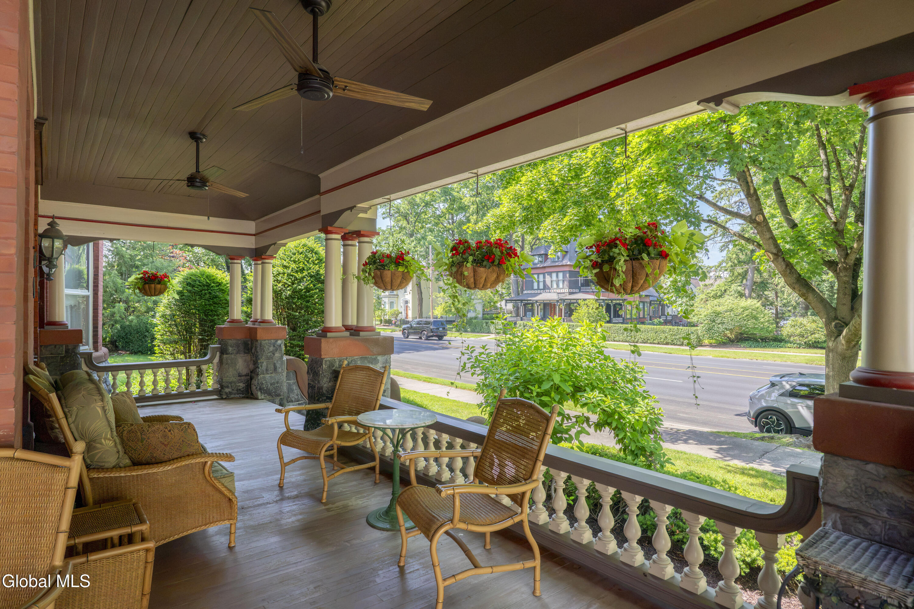 84 Union Avenue Saratoga Springs NY 12866