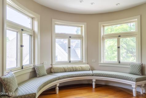84 Union Avenue Saratoga Springs NY 12866