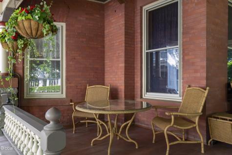 84 Union Avenue Saratoga Springs NY 12866