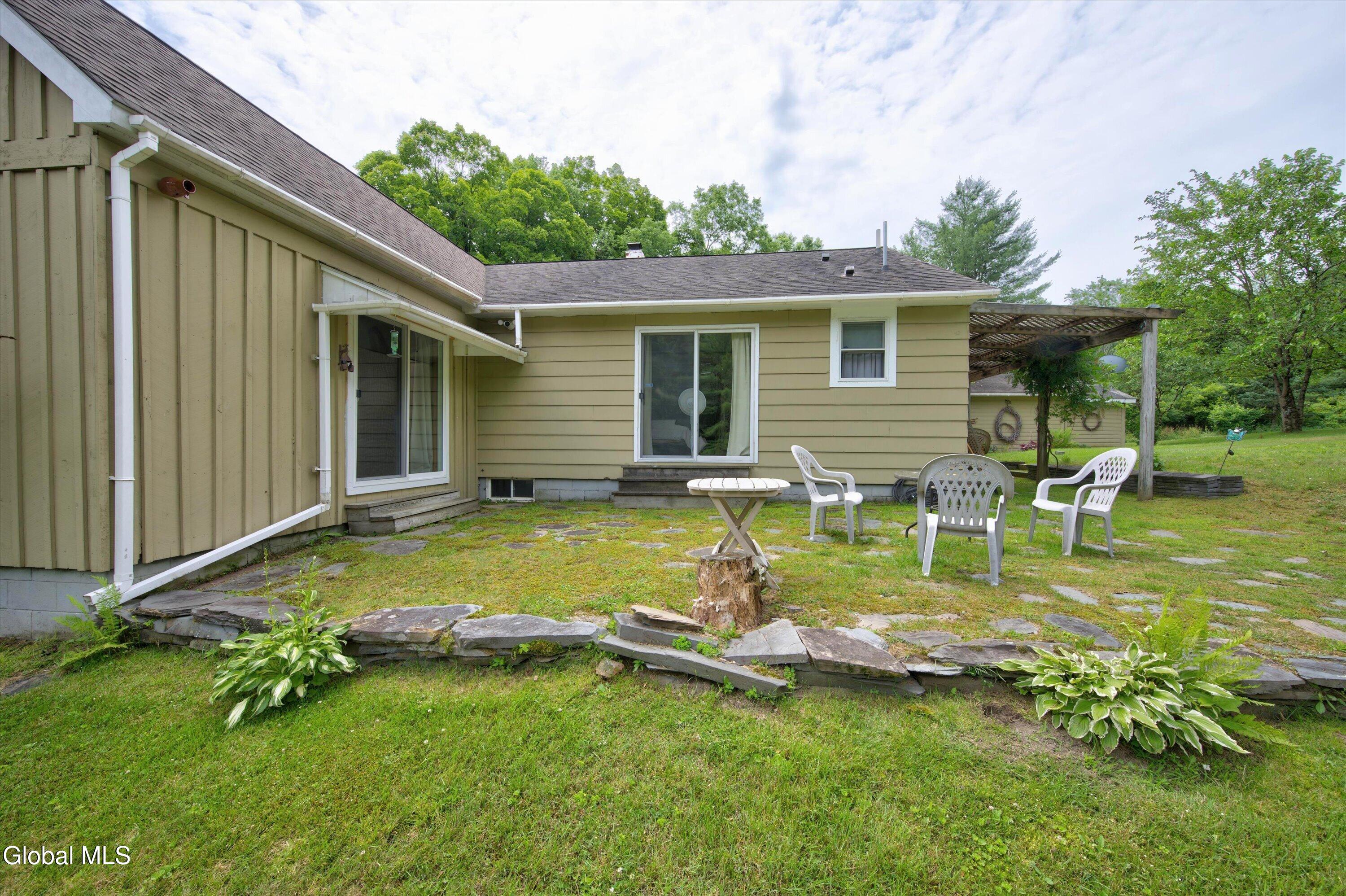 129 Camden Valley Road Shushan NY 12873