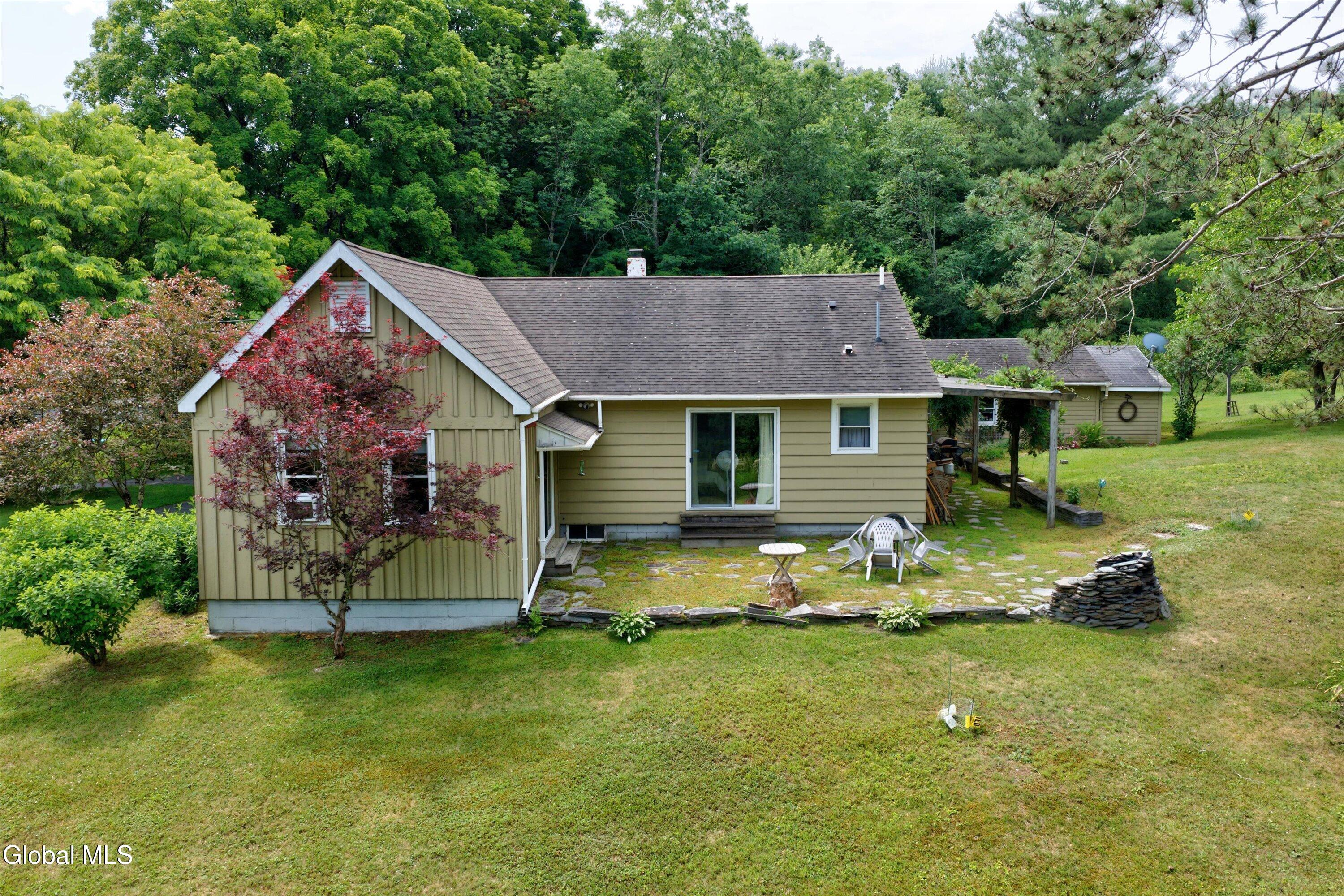 129 Camden Valley Road Shushan NY 12873