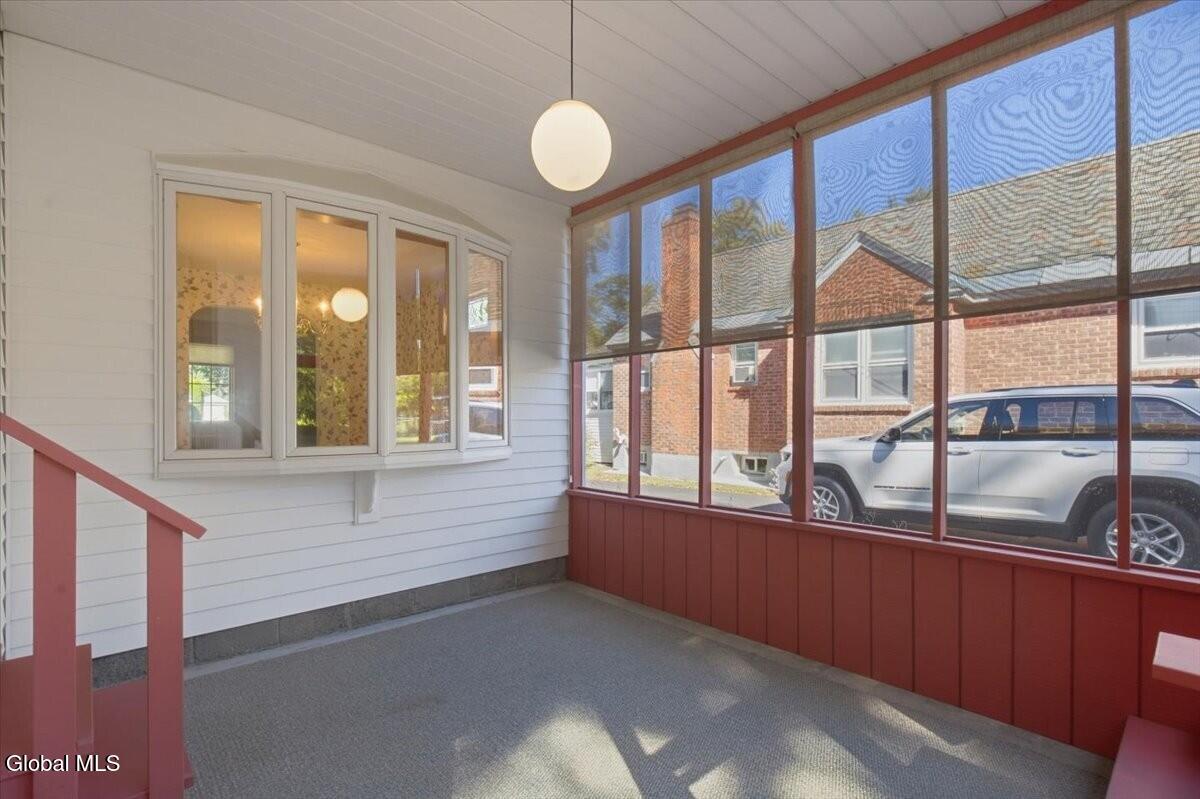 13 Cambridge Road Albany NY 12203