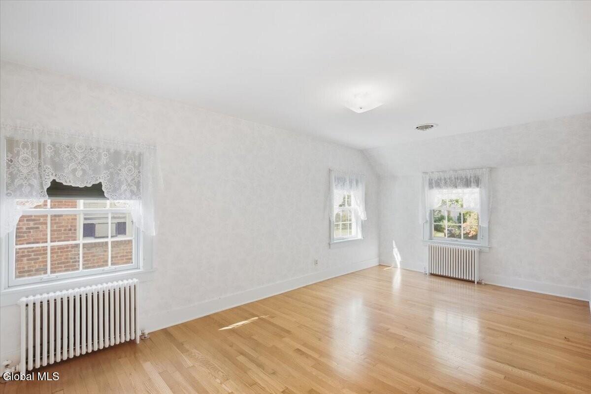 13 Cambridge Road Albany NY 12203