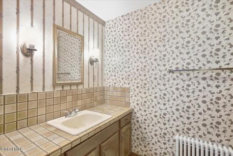 13 Cambridge Road Albany NY 12203