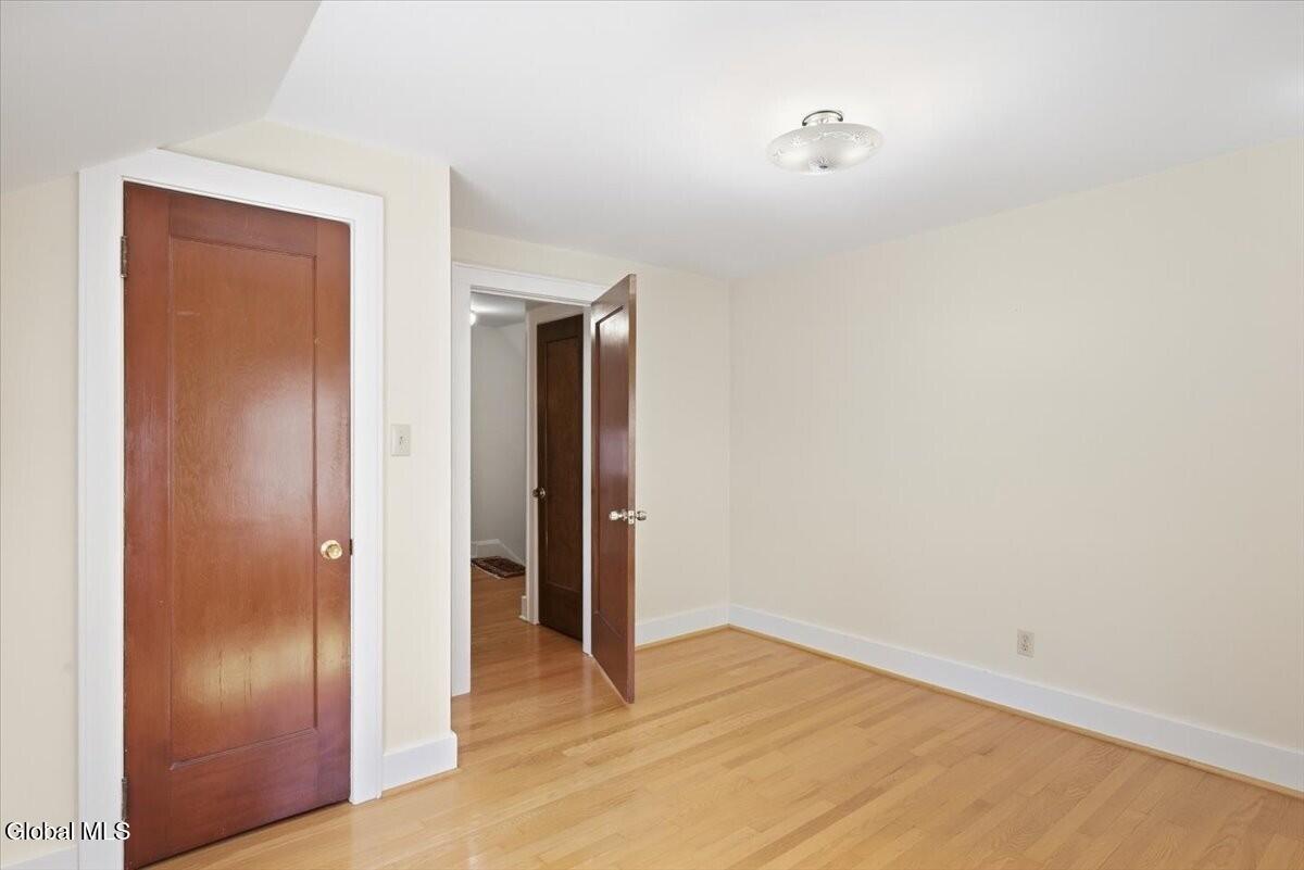 13 Cambridge Road Albany NY 12203