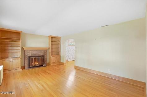 13 Cambridge Road Albany NY 12203