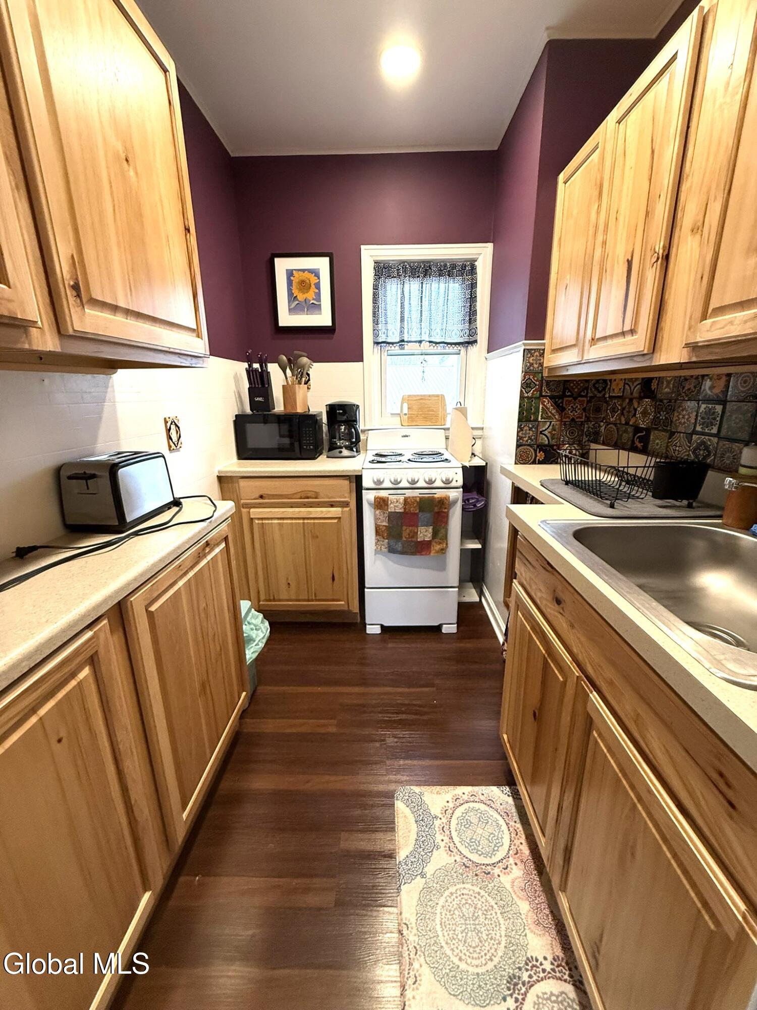 105 Beechwood Road Sharon NY 13459