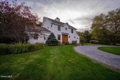13 Saratoga Farm Road Malta NY 12020