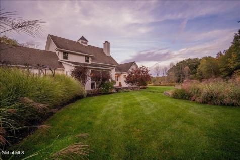 13 Saratoga Farm Road Malta NY 12020