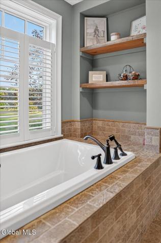 13 Saratoga Farm Road Malta NY 12020