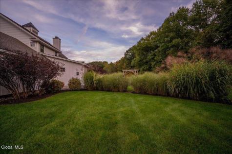 13 Saratoga Farm Road Malta NY 12020