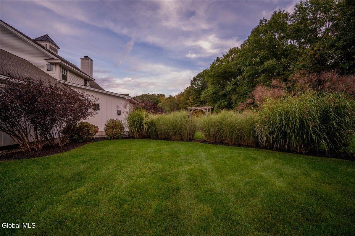 13 Saratoga Farm Road Malta NY 12020