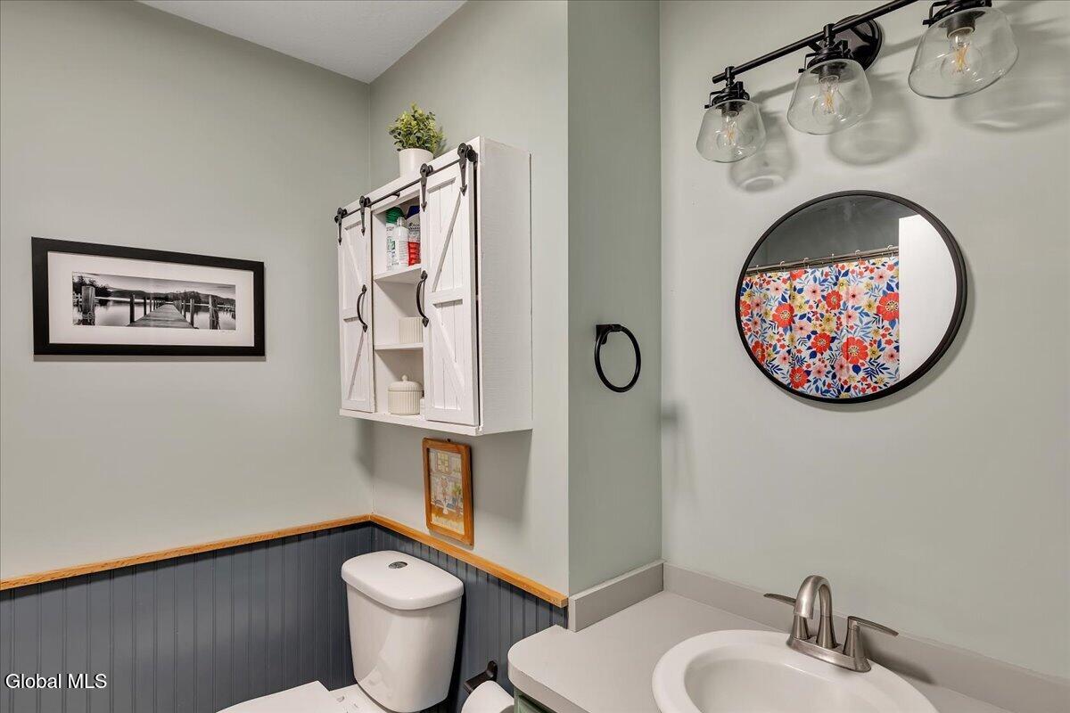 63 Rainbow Trail Queensbury NY 12804