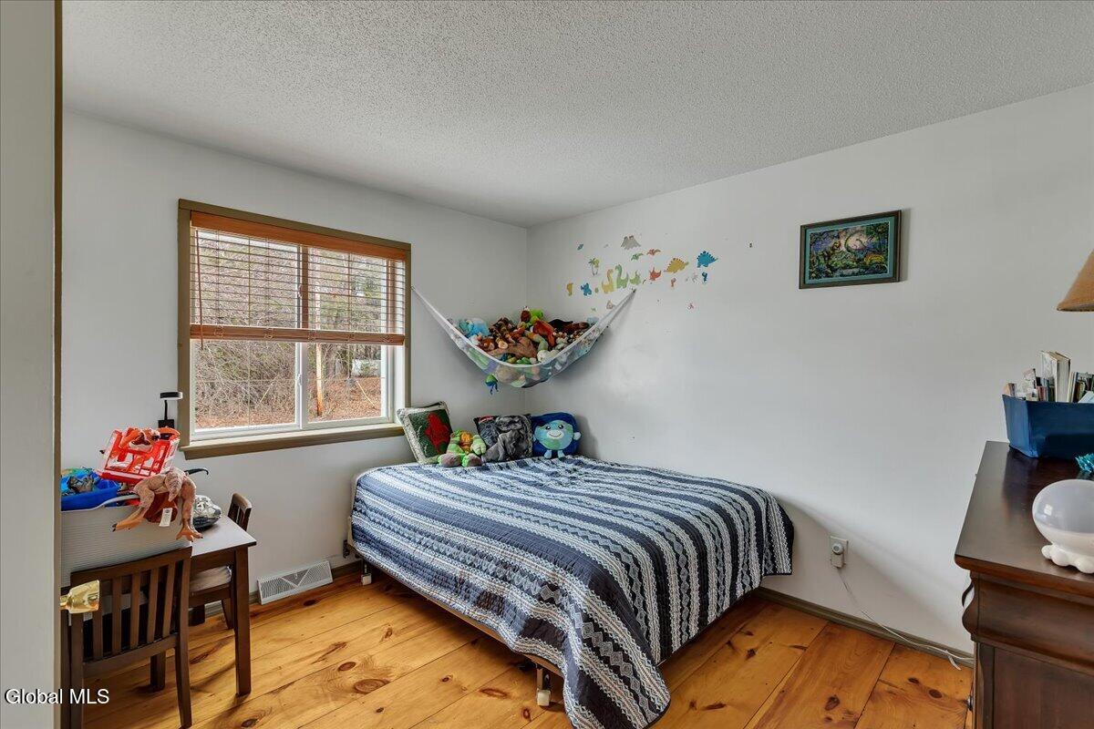 63 Rainbow Trail Queensbury NY 12804