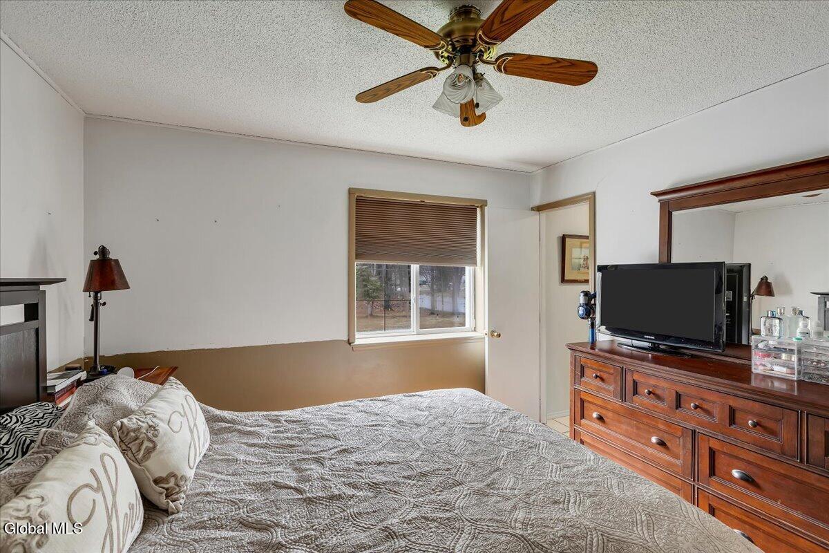 63 Rainbow Trail Queensbury NY 12804