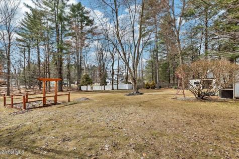 63 Rainbow Trail Queensbury NY 12804