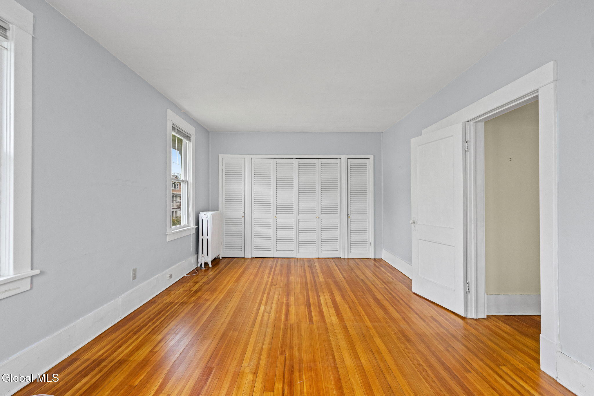 18 Oakwood Street Albany NY 12208