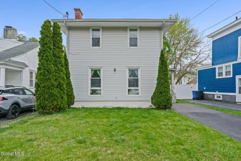 18 Oakwood Street Albany NY 12208