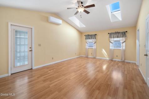 293 S Main Street New Baltimore NY 12124