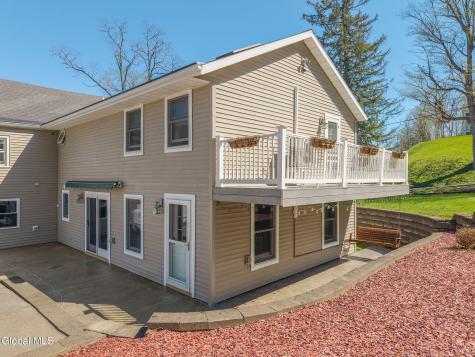 293 S Main Street New Baltimore NY 12124