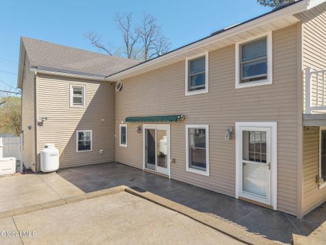 293 S Main Street New Baltimore NY 12124