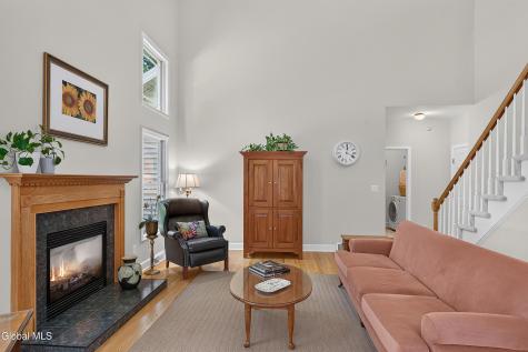 26 Hedgerose Lane Delmar NY 12054