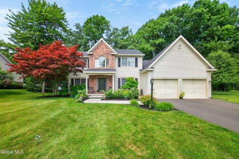 26 Hedgerose Lane Delmar NY 12054