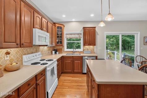 26 Hedgerose Lane Delmar NY 12054