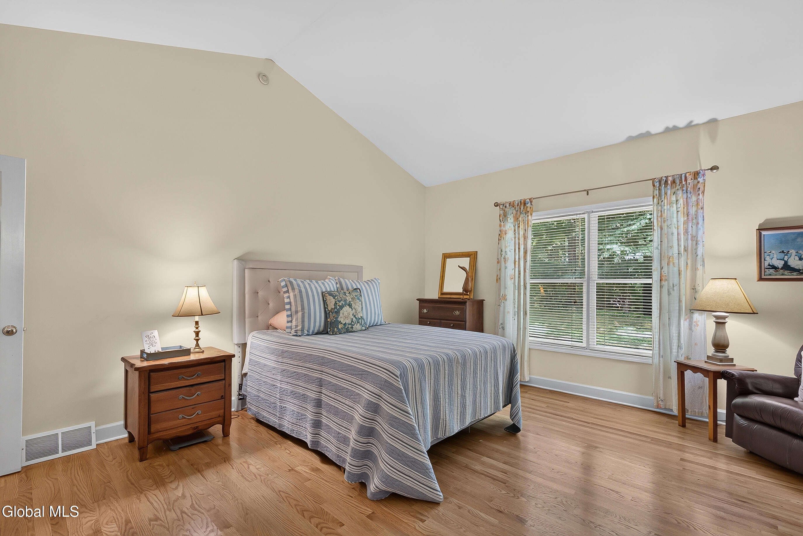 26 Hedgerose Lane Delmar NY 12054