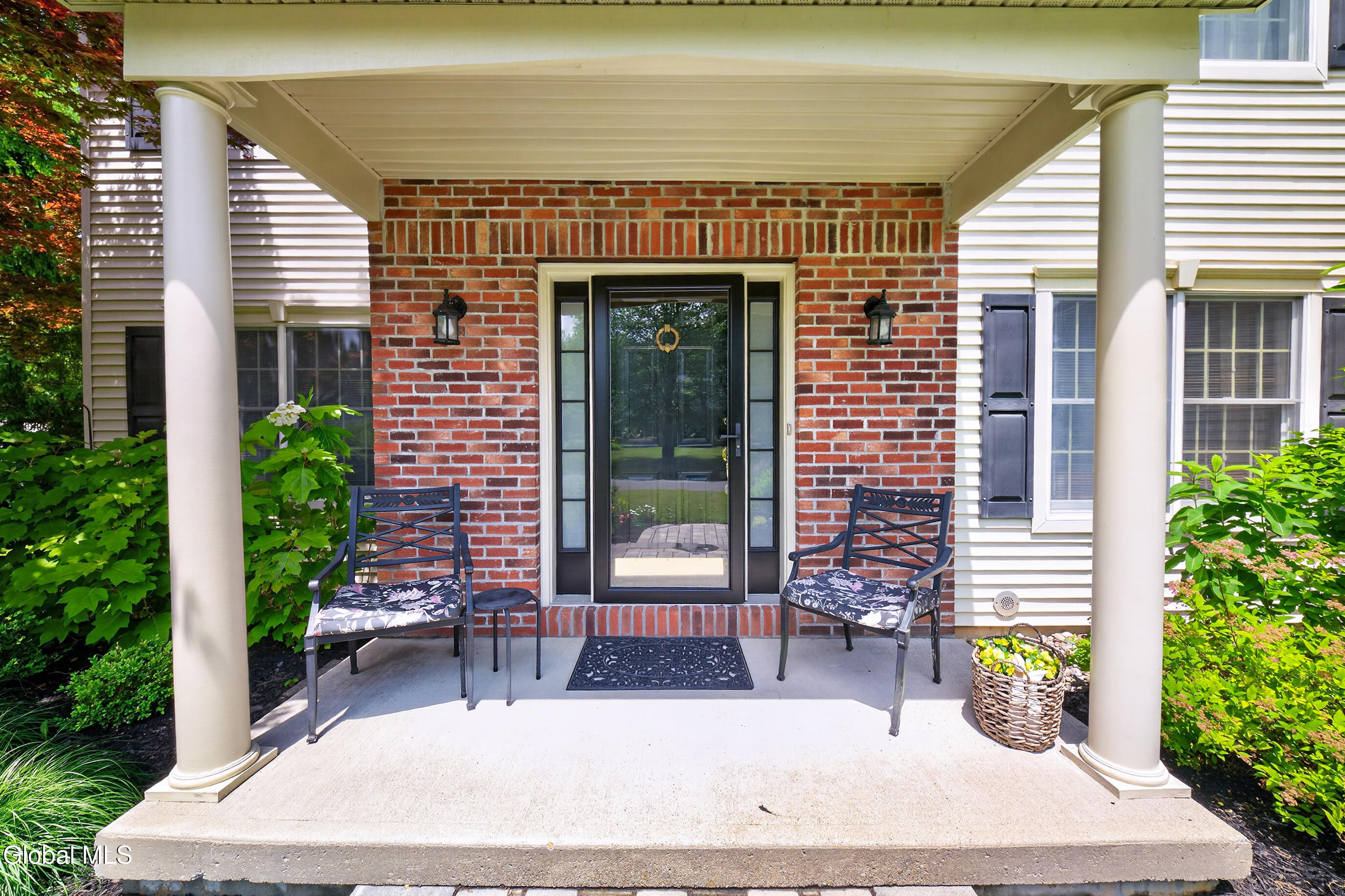 26 Hedgerose Lane Delmar NY 12054