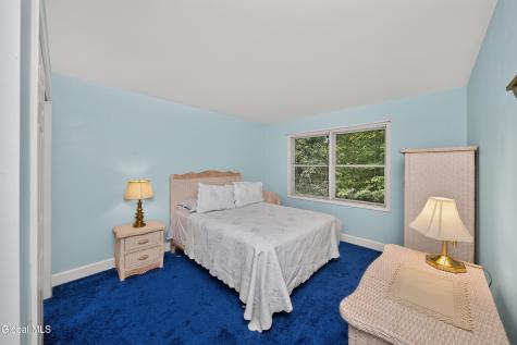 26 Hedgerose Lane Delmar NY 12054