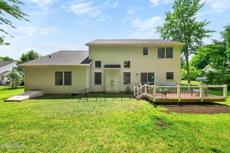 26 Hedgerose Lane Delmar NY 12054