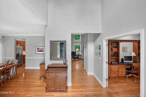 26 Hedgerose Lane Delmar NY 12054