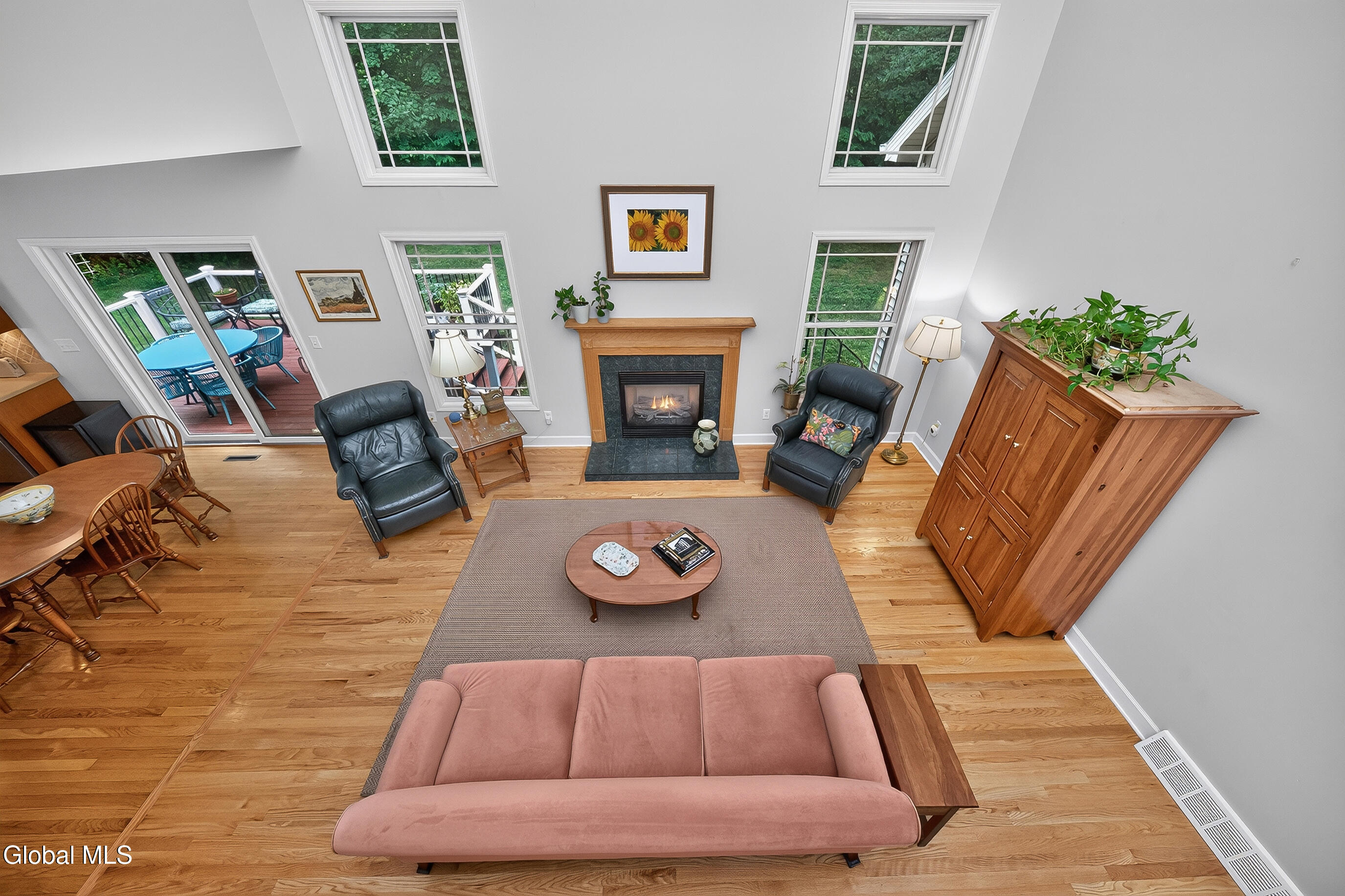 26 Hedgerose Lane Delmar NY 12054
