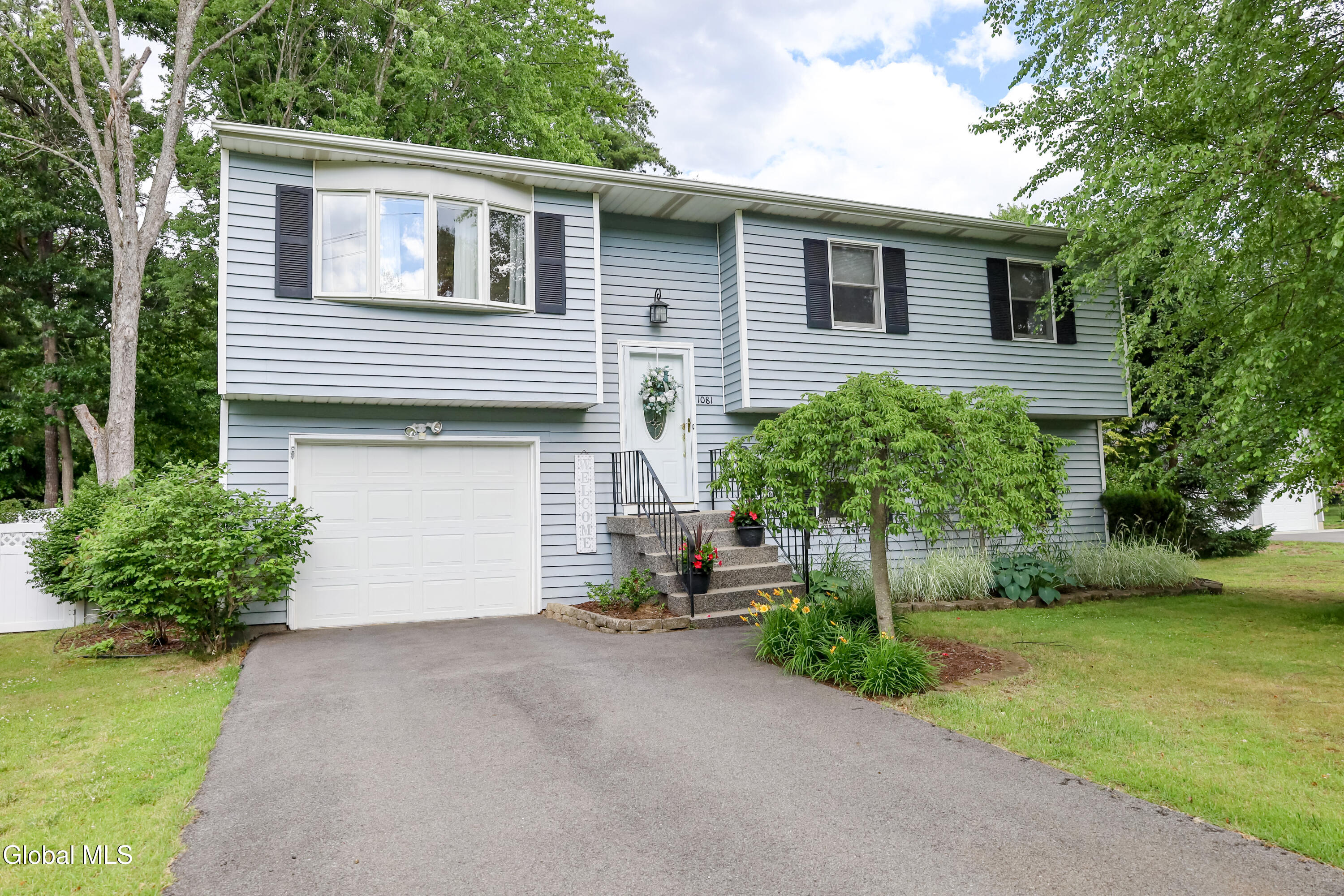 1081 Shave Road Schenectady NY 12303