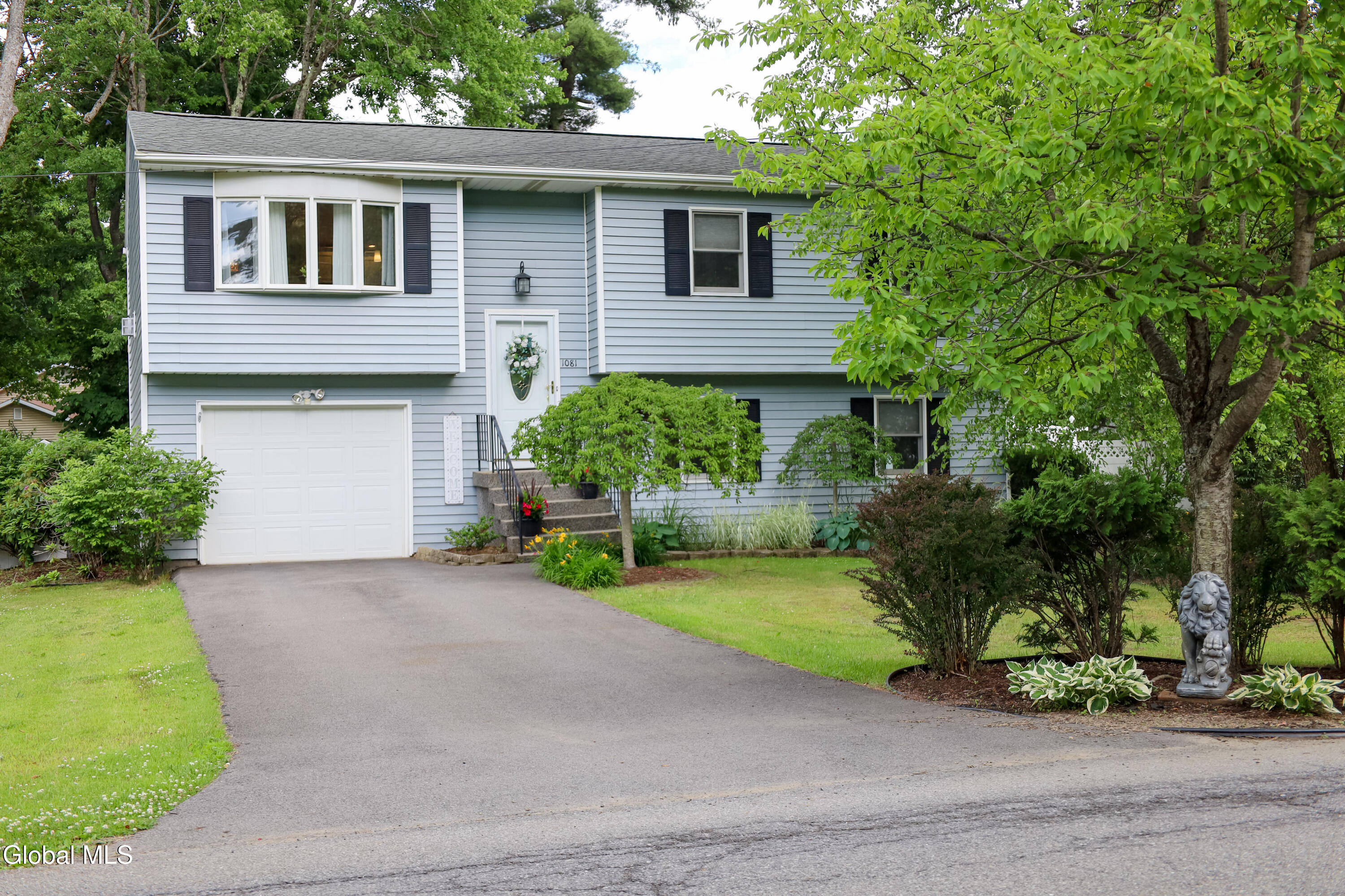 1081 Shave Road Schenectady NY 12303