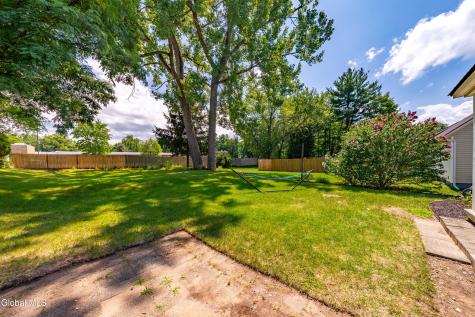 6252 Johnston Road Albany NY 12203