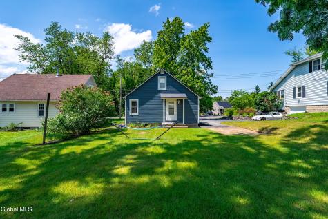 6252 Johnston Road Albany NY 12203