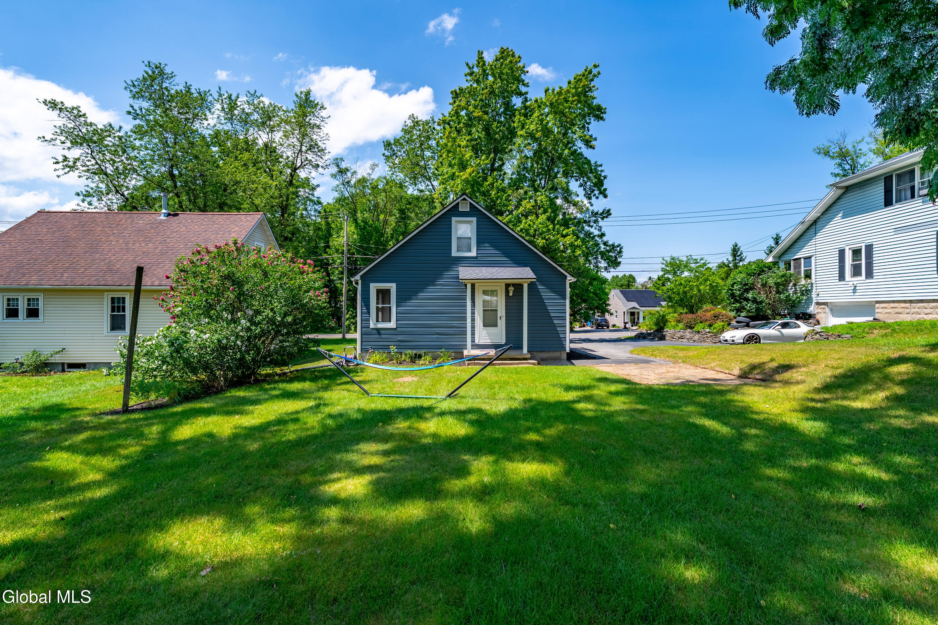 6252 Johnston Road Albany NY 12203