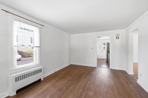 6252 Johnston Road Albany NY 12203