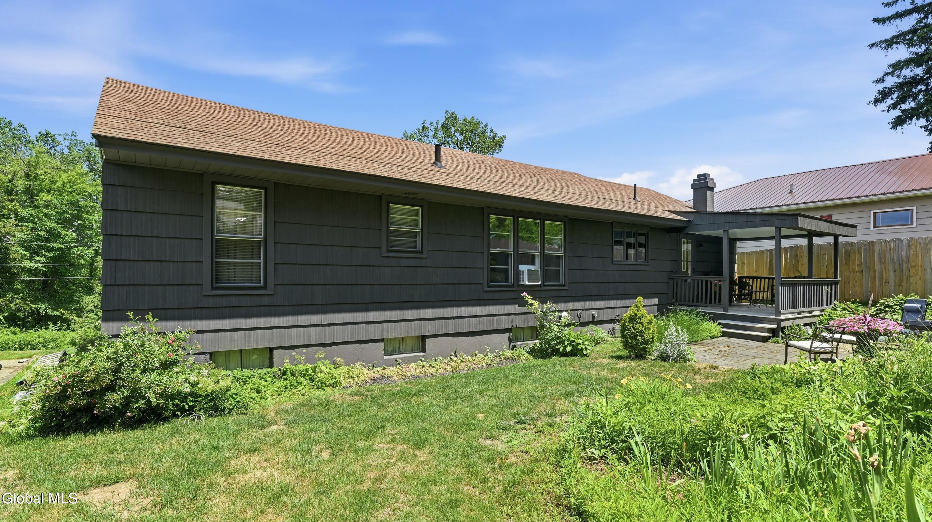 154 Montgomery Street Canajoharie NY 13317