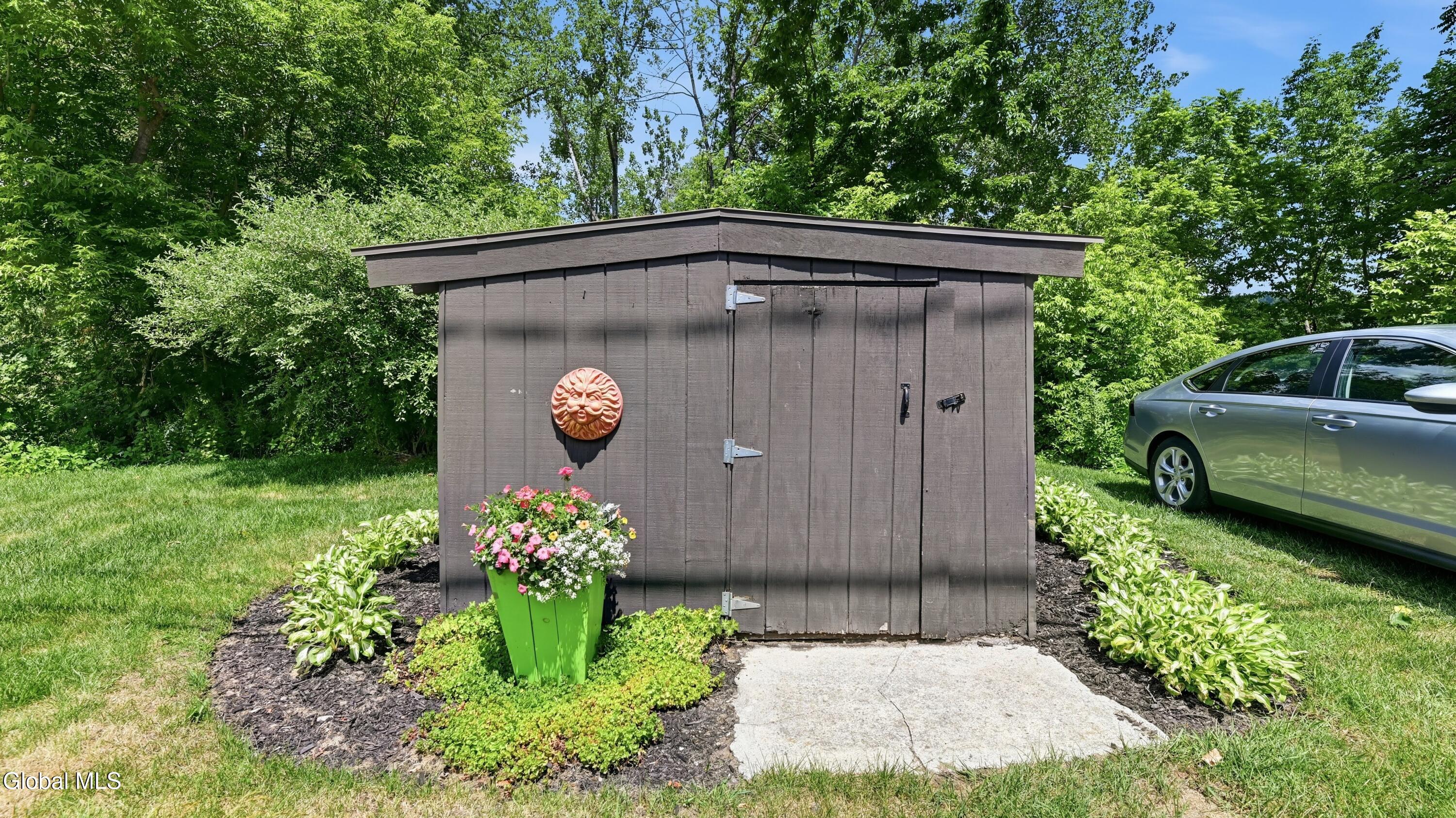 154 Montgomery Street Canajoharie NY 13317