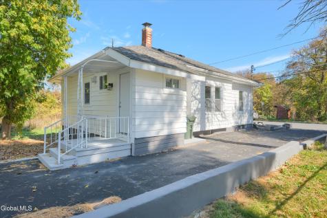 21 Edward Street Cohoes NY 12047