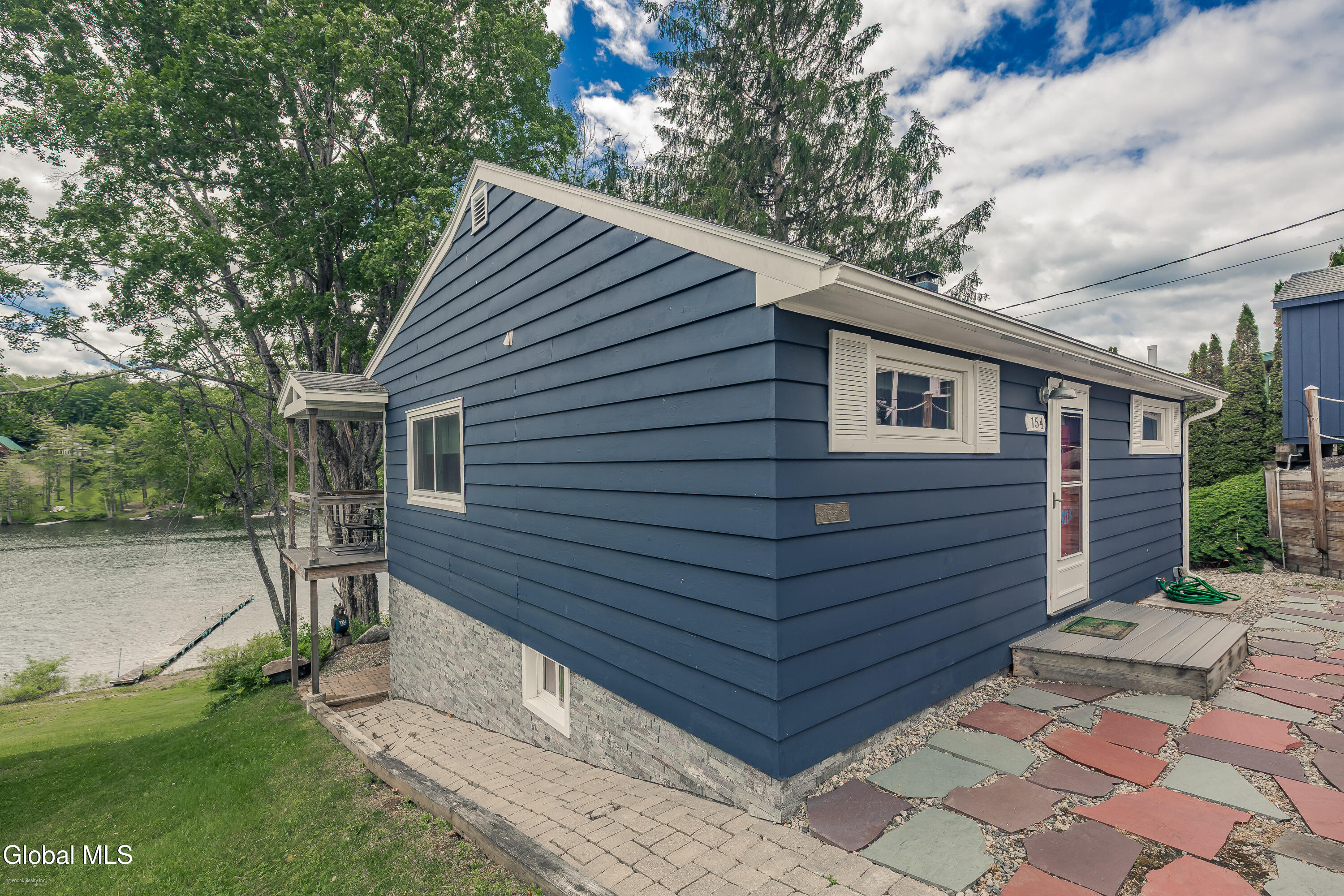 154 Lakeside Drive Mayfield NY 12117