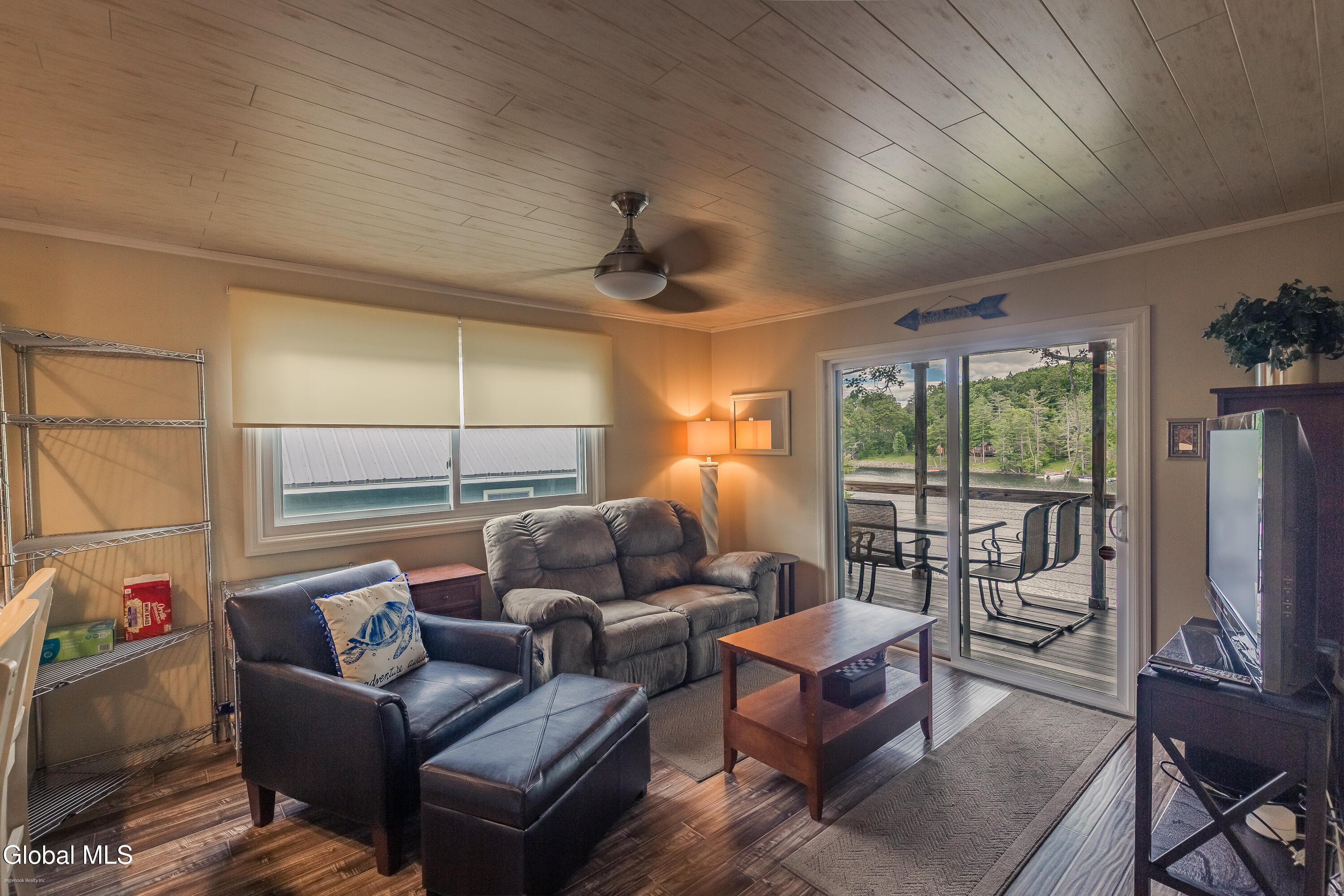 154 Lakeside Drive Mayfield NY 12117