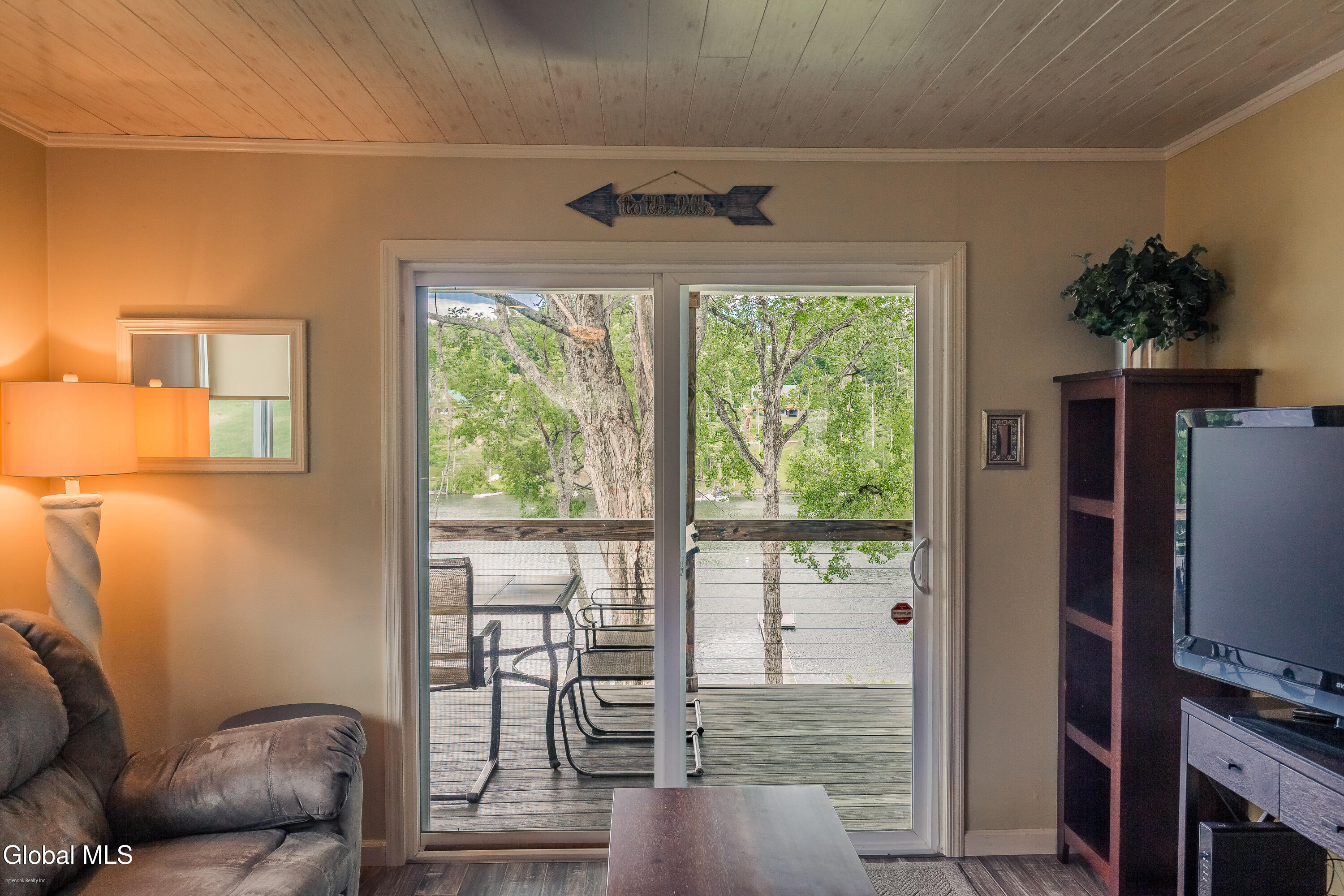 154 Lakeside Drive Mayfield NY 12117
